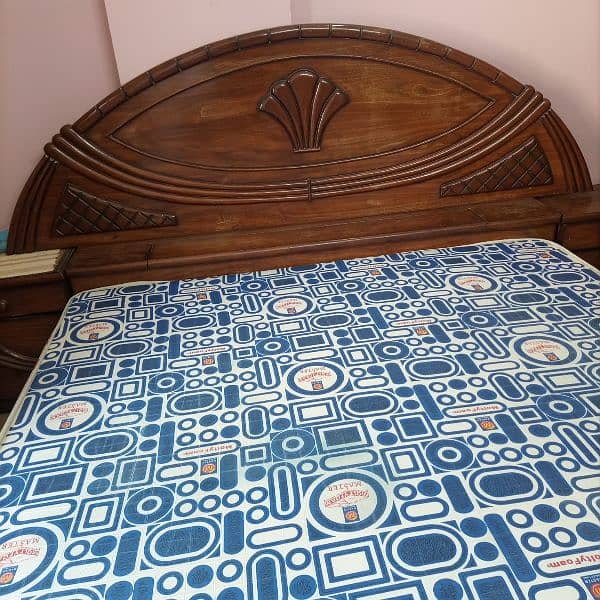 bed set with site table with foam 3