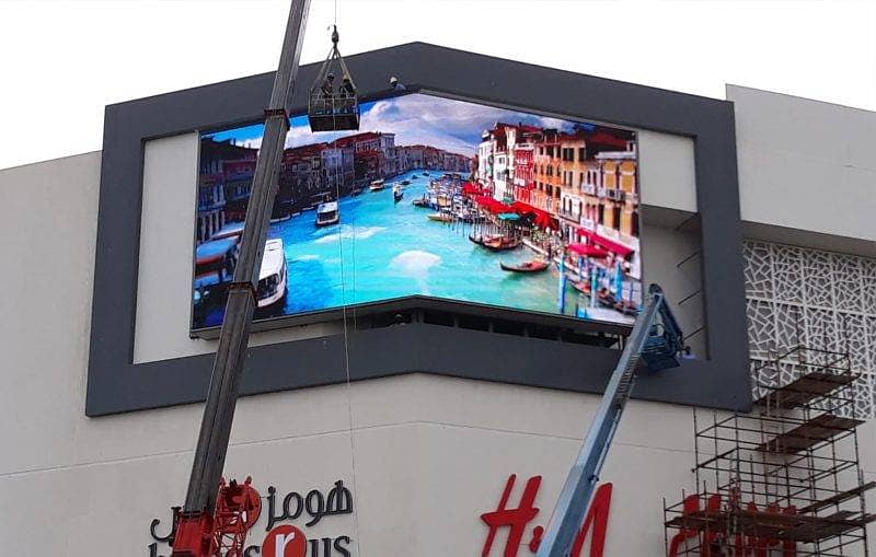 Logitech group Camera-Digital Kiosk Standy signage-Video Wall screen 7