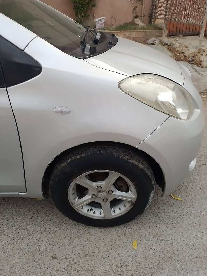 Toyota Vitz 2006/10 own engine, zero,3,3,4,8,5,9,8,9,6,8 9