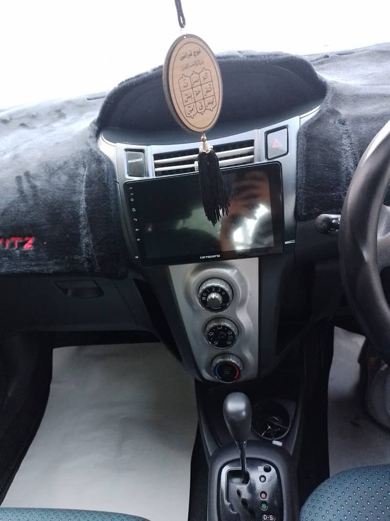Toyota Vitz 2006/10 own engine, zero,3,3,4,8,5,9,8,9,6,8 12