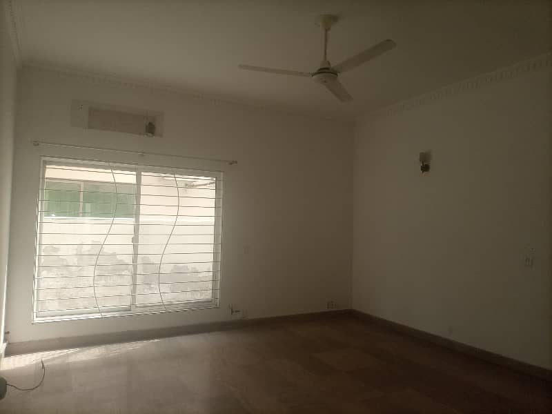 1 KANAL FULL HOUSE IN SUI GASS SOCIETY NEAR DHA PHASE 5 14