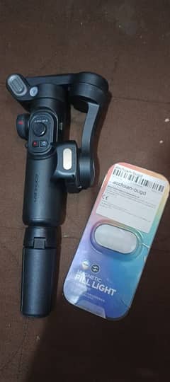Aochuan Smart Xe Gimbal with flash light