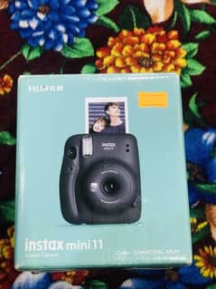 Instax mini 11 camera