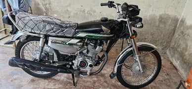 CG 125 SE