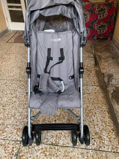 Baby imported push chair available for sale just 2days used