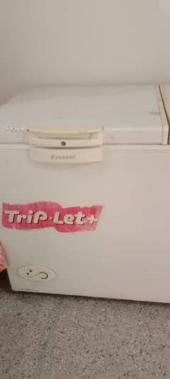 waves freezer v good condition double door
