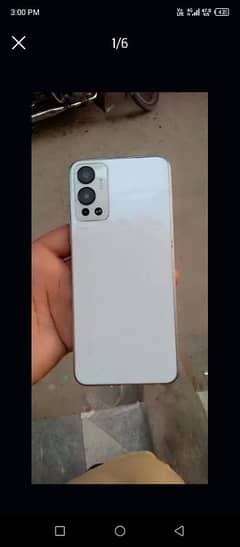 Infinix hot 12 play 6/5,128 Ram what app number 03006531935