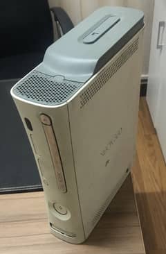 X box console | gaming console