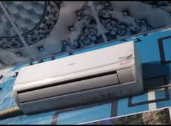 1 ton AC urgent sale