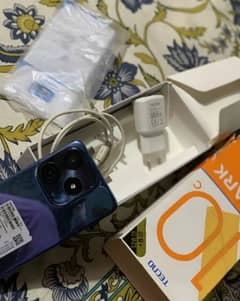 4Raam/128 Room