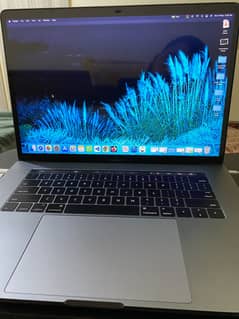 MacBook Pro i7 (16/512)