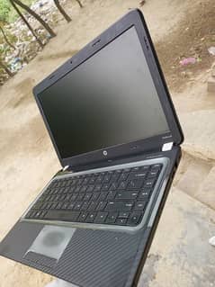 hp laptop 4/320