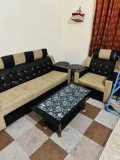 5 Seater Sofa + Table