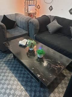 table good condition 10/10