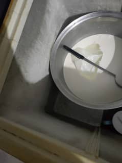 freezer behtreen  coling-karta-hai-bas-upar-wala-dakan-tota-hua-hai