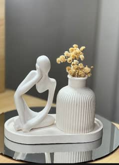Thinker Statue + Oval Tray + Mud Vase