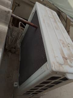 1 ton split a/c pel company