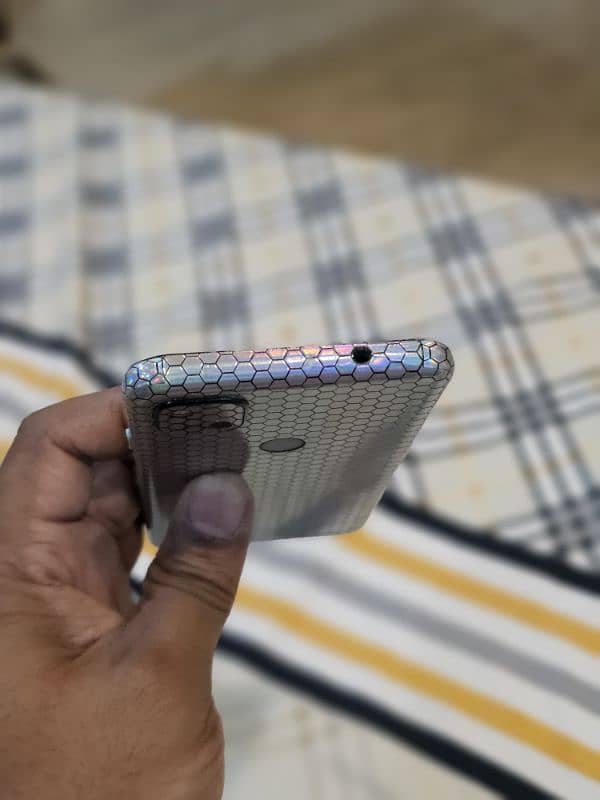 google pixel 4a no any fault good phone good in working 3