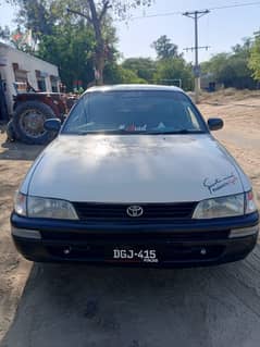 Toyota Corolla XE 2001