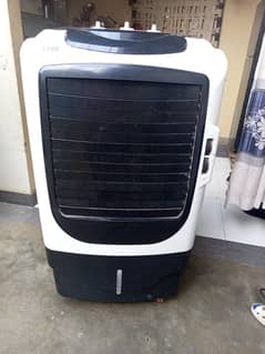Branded Air Cooler – Sirf Kuch Mahine Use Hua, Urgent Sale