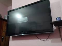 Nakamichi Japni LCD 42 inch