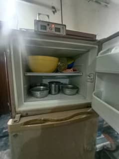 dawlance refrigerator full size condition 10/8
