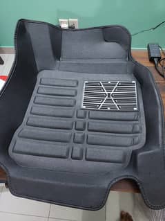 3D or 5D floor mates can be used in multiple car