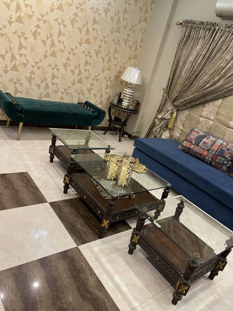 Centre table with two side tables 2