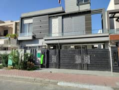 10 Marla Sami Furnished House For Rent in Bahria Town Lahore