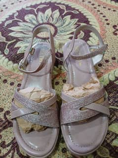 Sandal