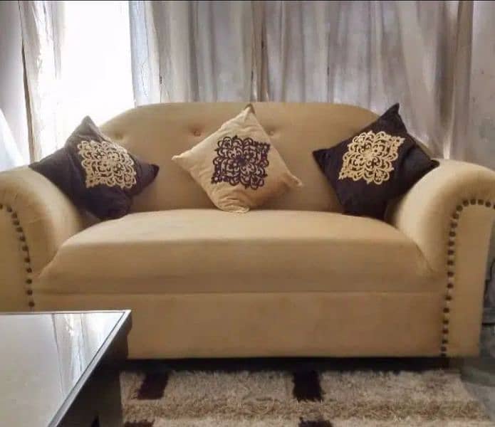 7 seater sofa and 3 tables set 10