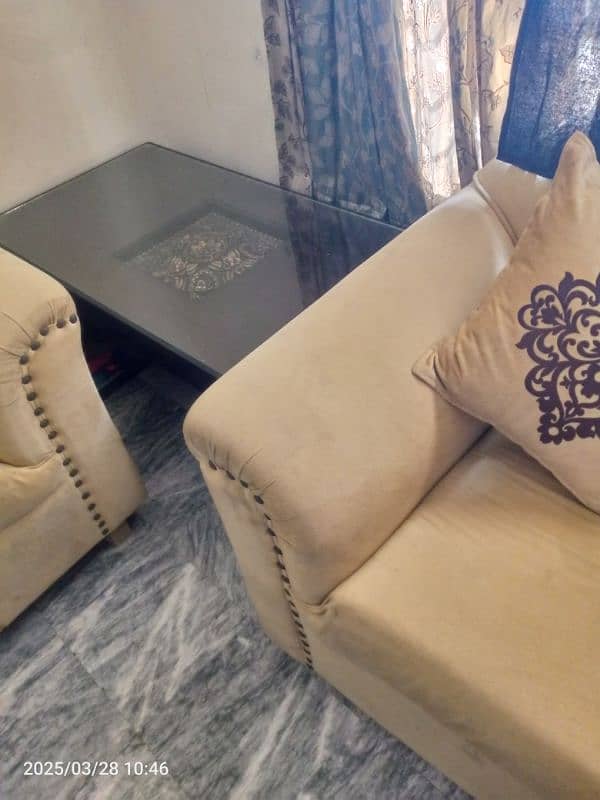 7 seater sofa and 3 tables set 16