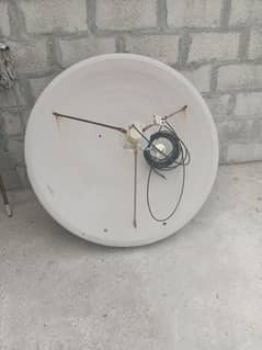 4 feet dish antenna with LNB and receiver