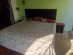 double bed with side tables 03360953096