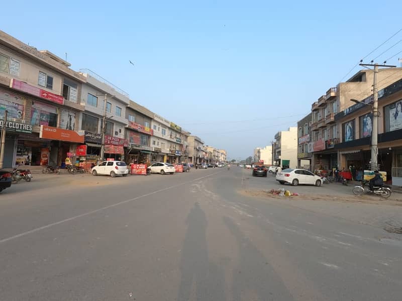 Prime Location Residential Plot For Sale Is Readily Available In Prime Location Of Central Park - Block G 6