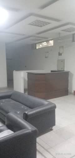 16 Marla double story renovated house in gulberg Lahore