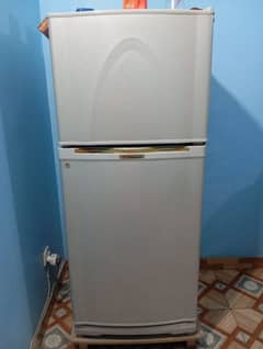 Reliable Dawlance Refrigerator - Excellent Cooling p. n03313256415