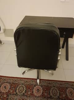 office desk and chair