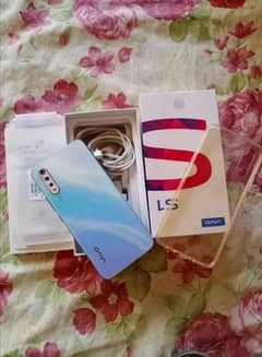 Vivo S1 Mobile 4=128 GB Memory