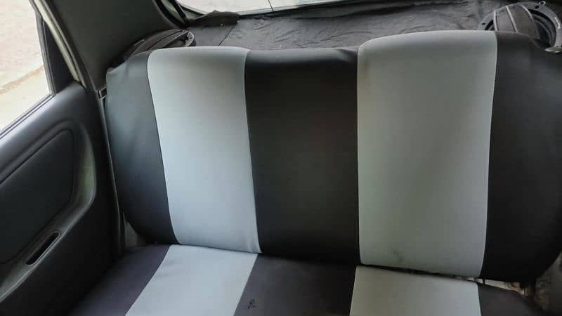 two stitching and automatic in good condition 5