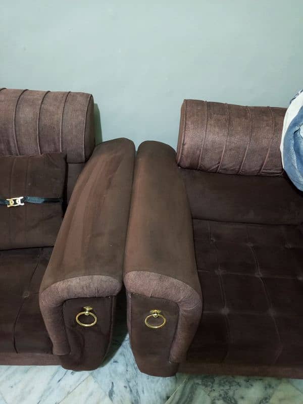 2 sofa only 4 month use and 10 / 9 confection 7