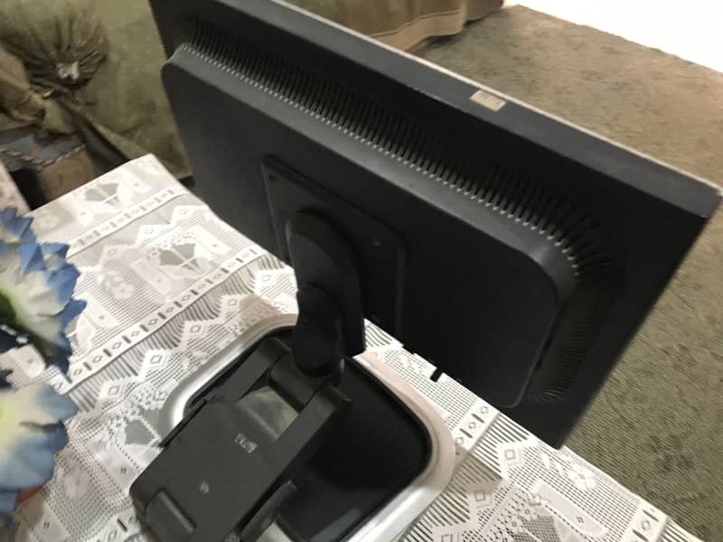 HP Computer Lcd 1