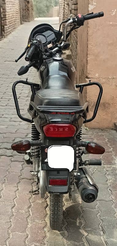Suzuki GD 110S 0/3/0/1/7/9/2/2/6/6/7/ 3