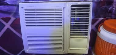 GREE  PONA TON WINDOW AC