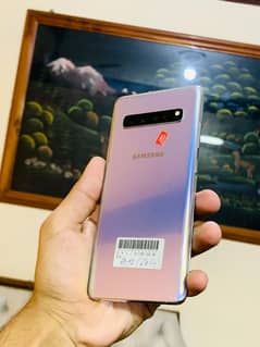 S10