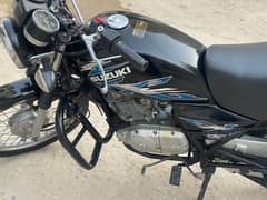 Suzuki GS150 2014