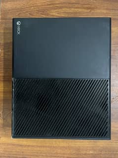 XBOX One 1 TB