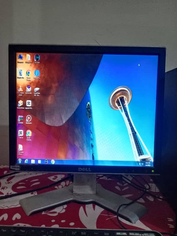 Intel (R) core (TM) i5 cpu urgent Sale 3