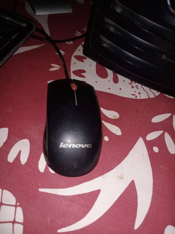 Intel (R) core (TM) i5 cpu urgent Sale 5