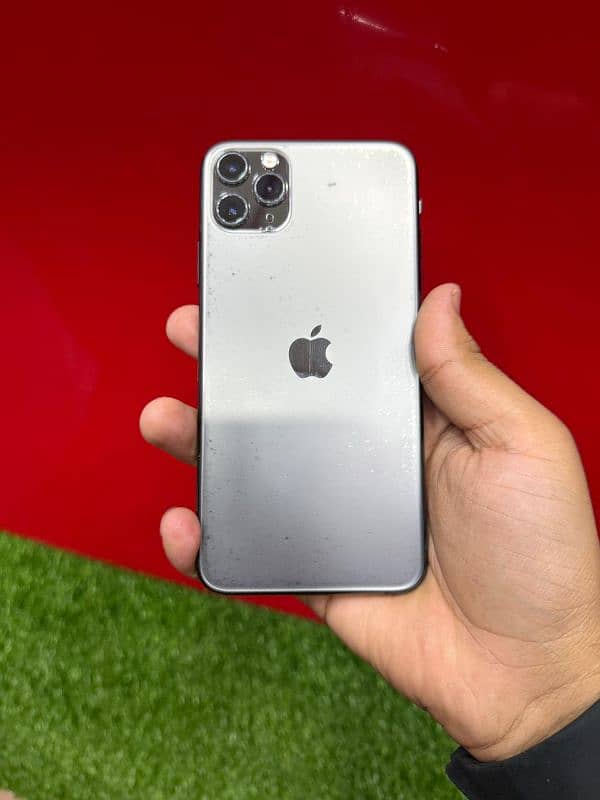 I phone 11 pro Max pta approved 65GB battery health 81% 0
